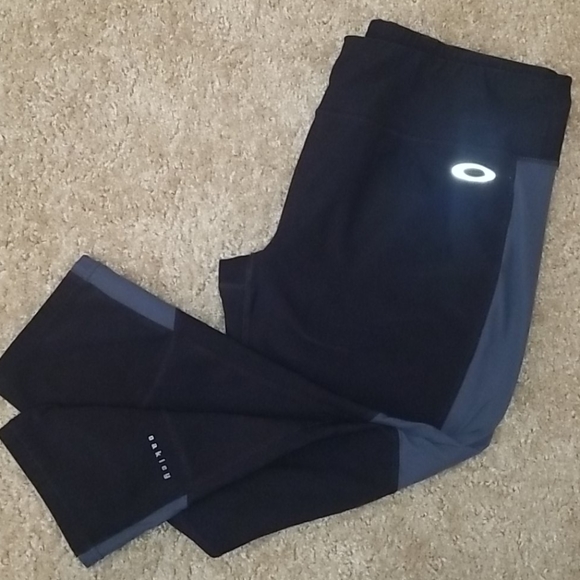 Oakley leggings - Picture 1 of 1